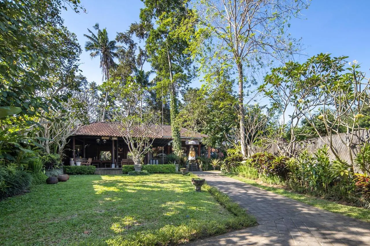 Ubud Raya Villa