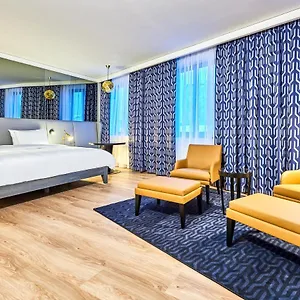 Radisson Blu Hotel, City Centre 4* Kiev