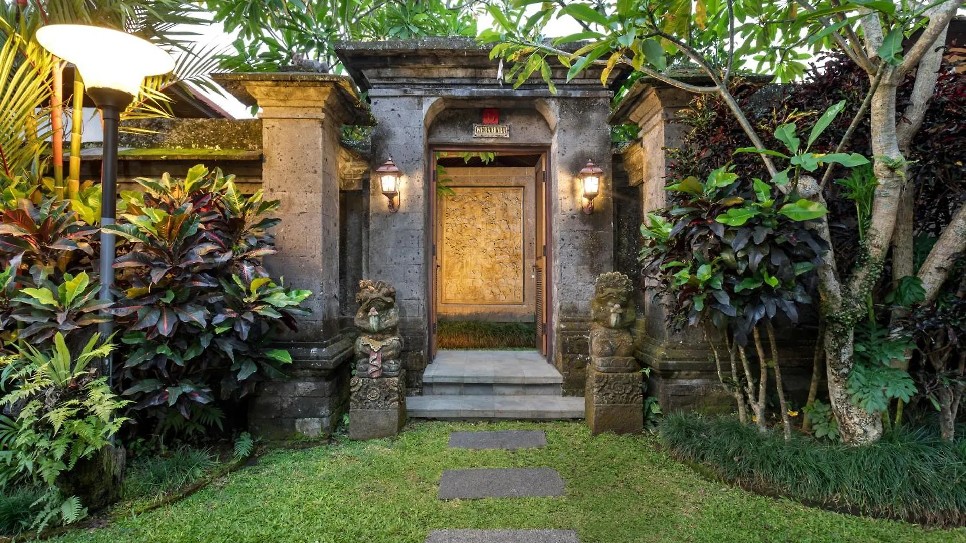 Ubud Raya Villa Indonésie