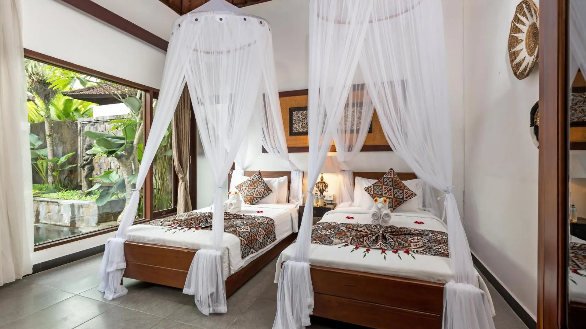 Ubud Raya Villa 4*,  Indonésie