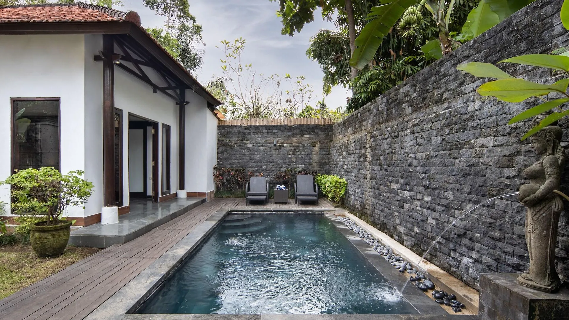 **** Resort Ubud Raya Villa Indonesia