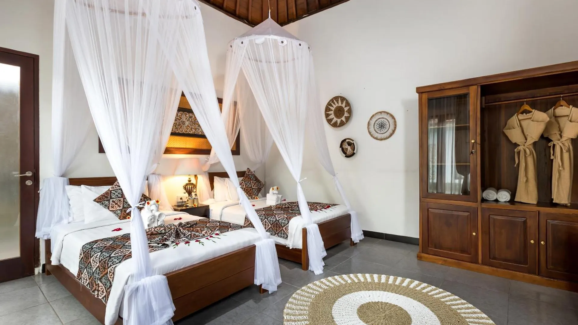 Ubud Raya Villa Resort